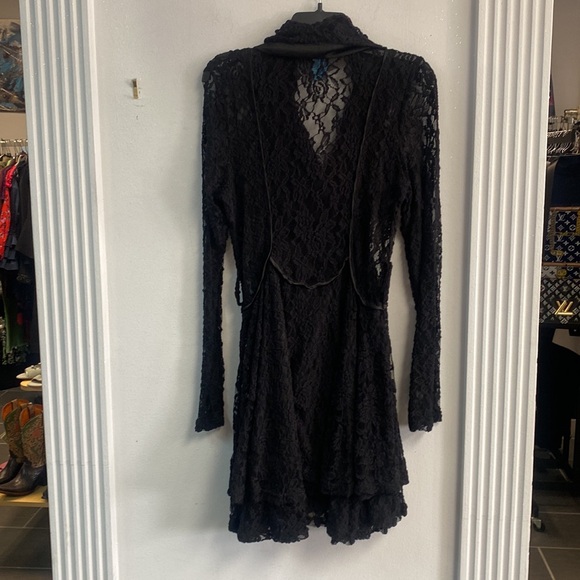 Baliage Long Line Lace Coat - Black main image 1